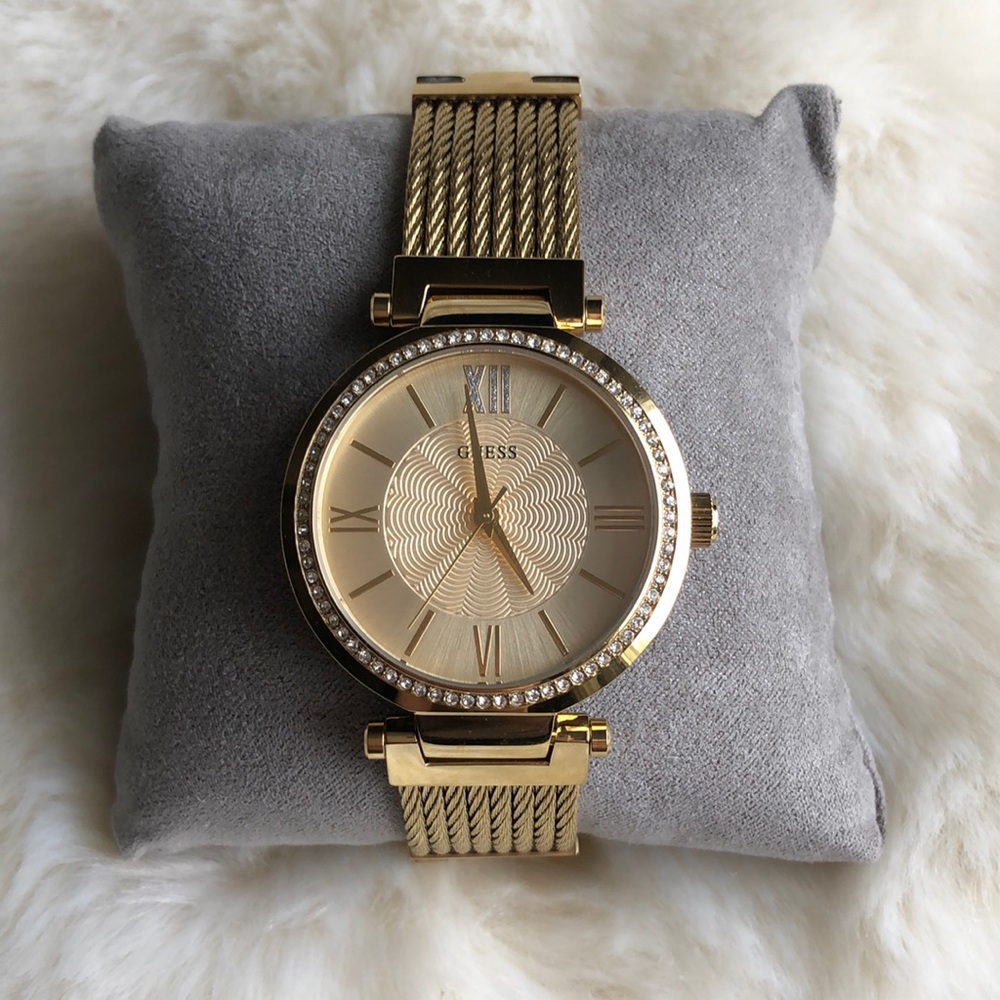 New Guess Women’s Gold-tone Bracelet Watch